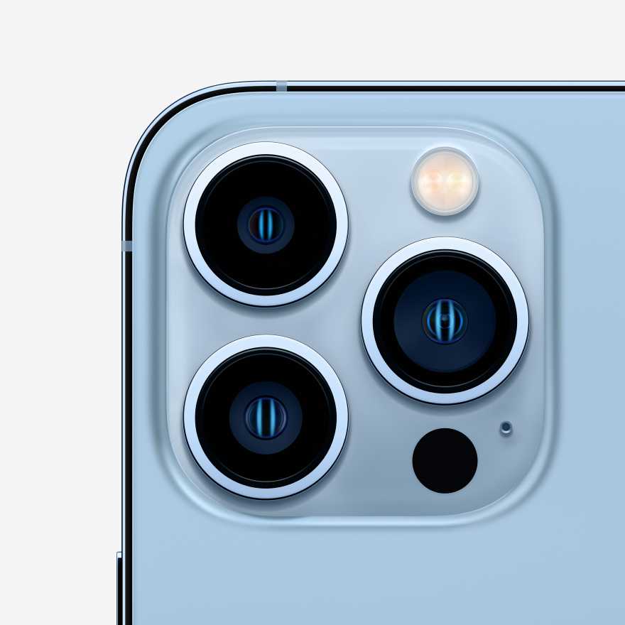 Смартфон Apple iPhone 13 Pro Max 256GB (небесно-голубой)